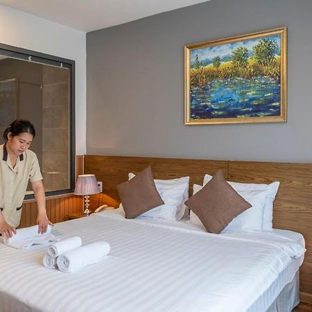 Thao Trang Laluxe Hotel Phu My Hung 胡志明市 外观 照片