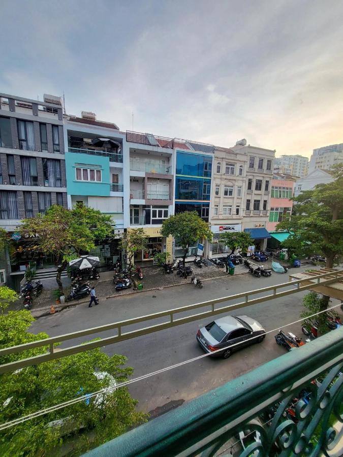 Thao Trang Laluxe Hotel Phu My Hung 胡志明市 外观 照片